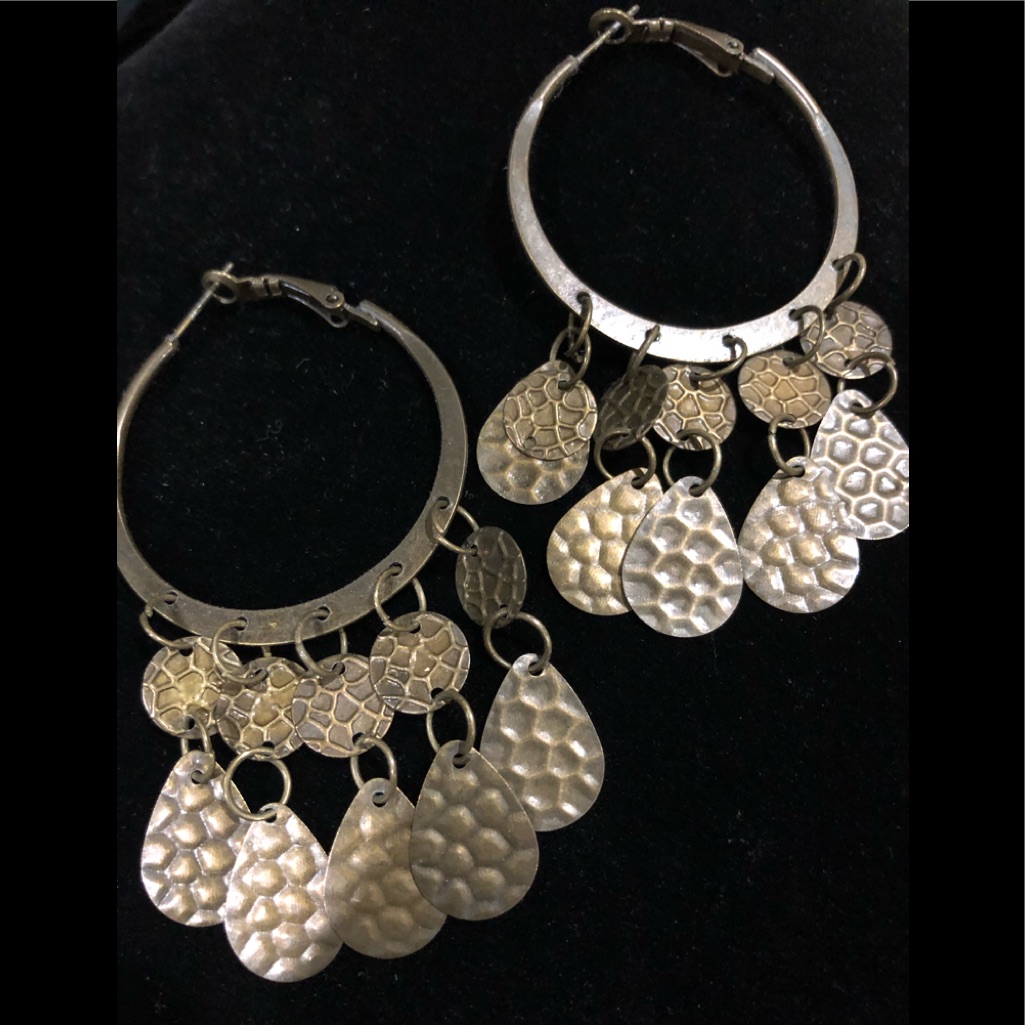 Jewelry  Earrings